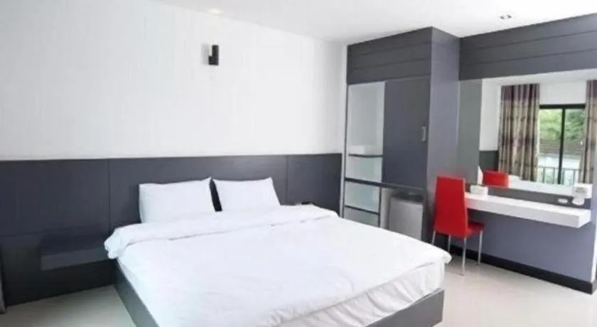 Bed in Siamgrand Hotel