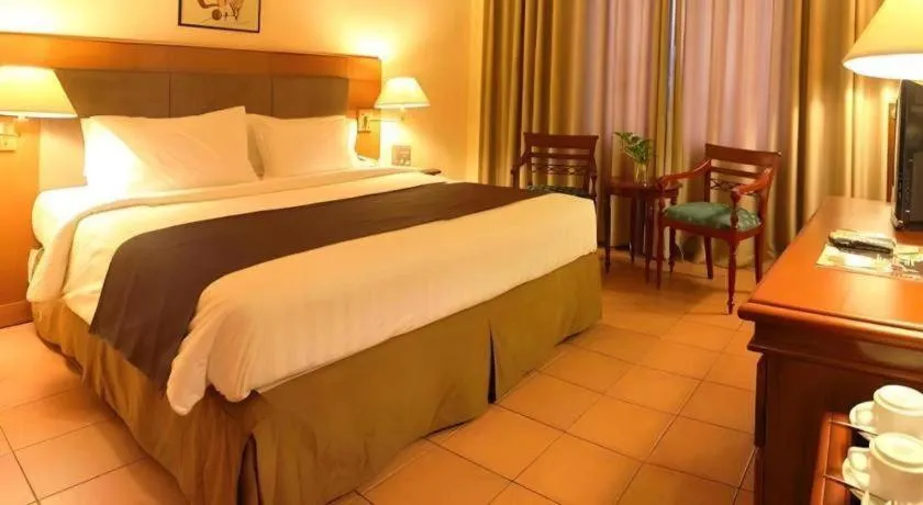 Bed in NARITA Classic Hotel