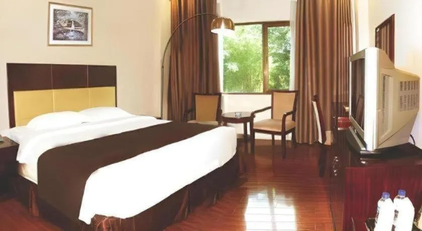 Bed in NARITA Classic Hotel