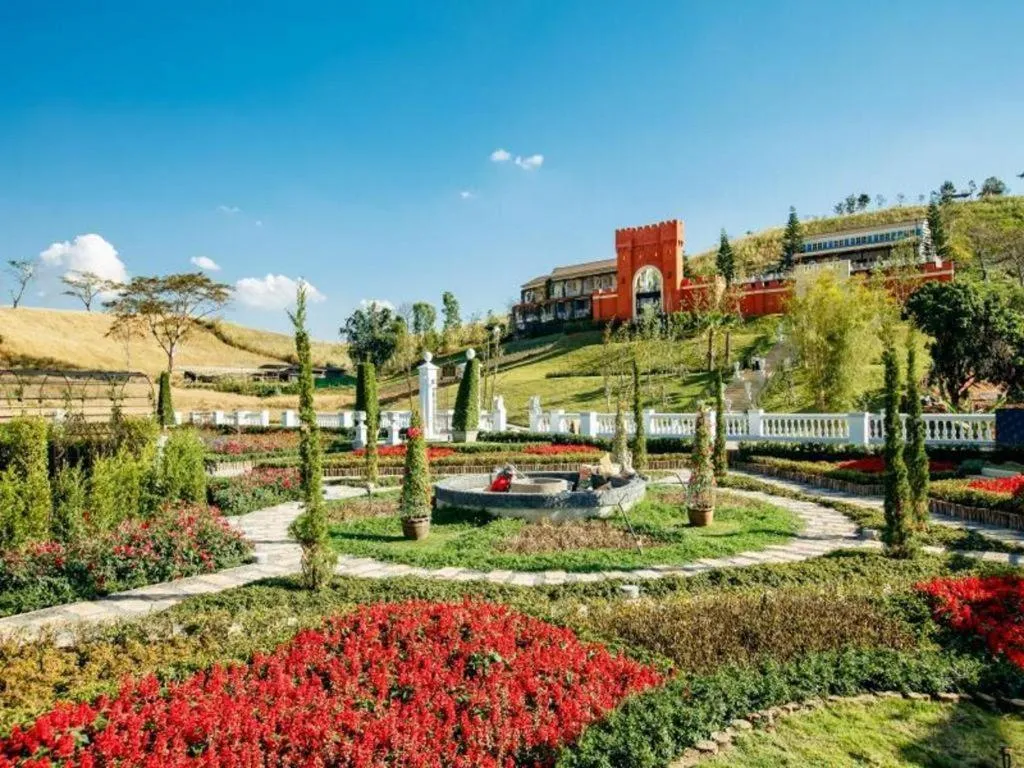 The Bluesky Resort @ Khao Kho