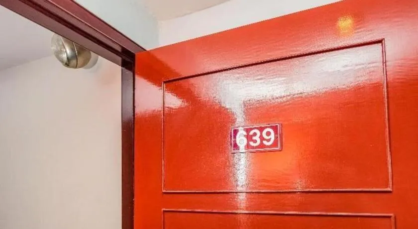 OYO 441 Grand Thara Hotel