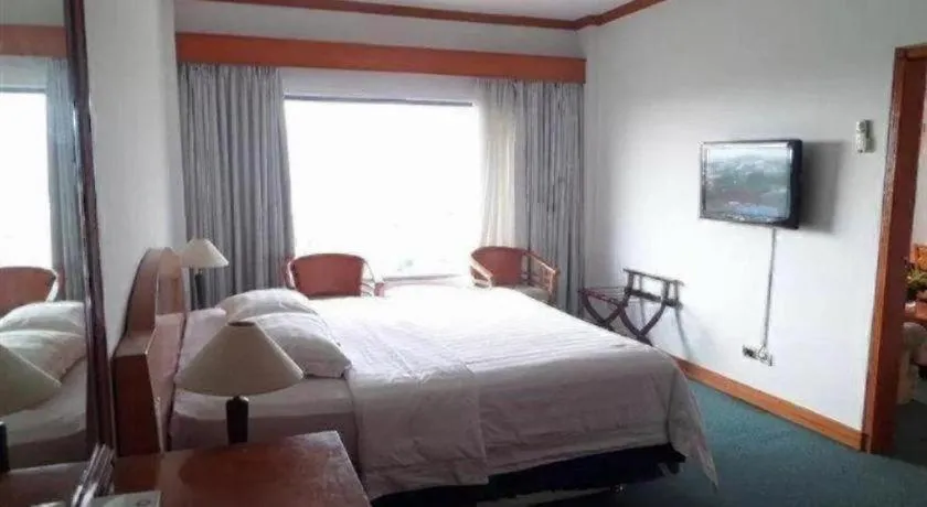 Bed in Hotel Marcopolo