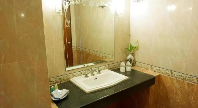 Grand Tiga Mustika Hotel