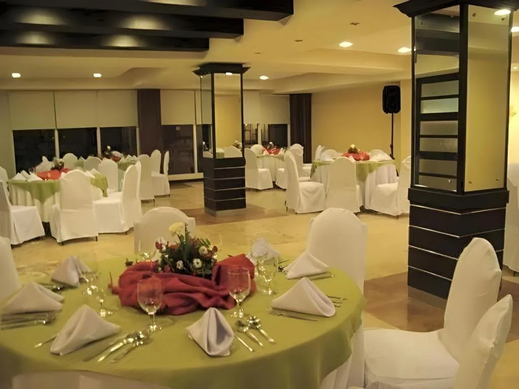 MO2 Westown Hotel San Juan