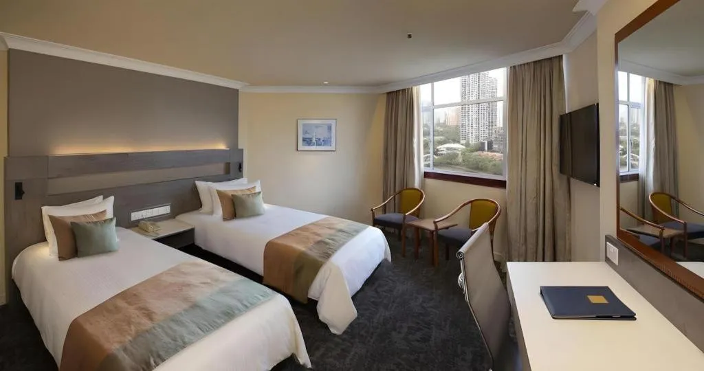 Bed in Hotel Miramar Singapore