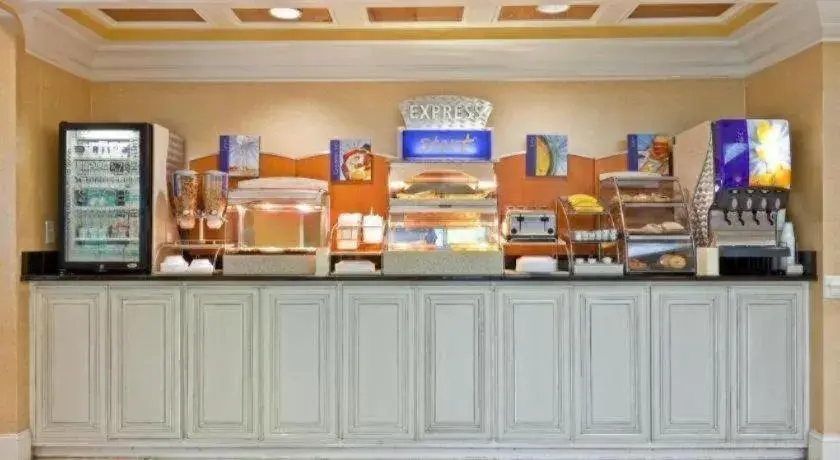 HOLIDAY INN EXPRESS RINGGOLD (CHATTANOOGA AREA) By IHG HOLIDAY INN EXPRESS RINGGOLD (CHATTANOOGA AREA) By IHG