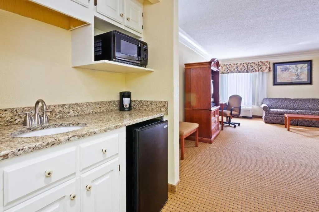 HOLIDAY INN EXPRESS RINGGOLD (CHATTANOOGA AREA) By IHG