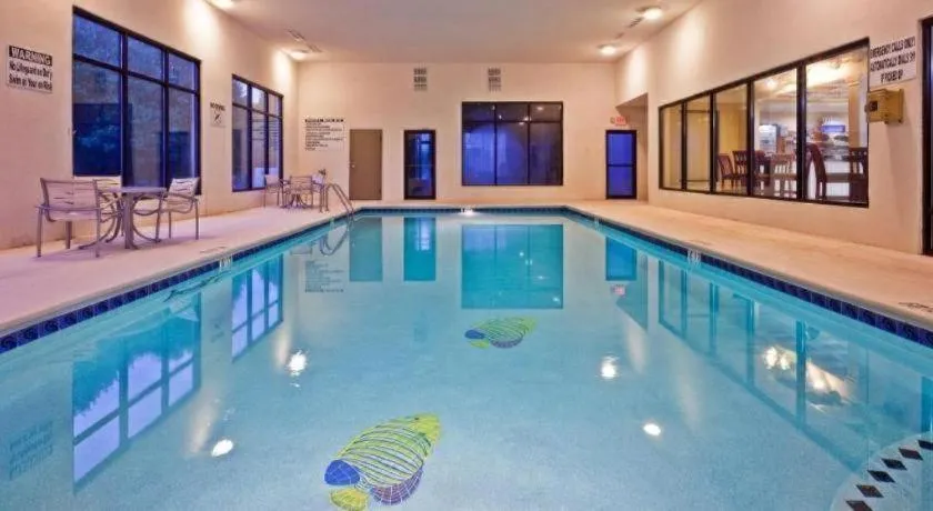 HOLIDAY INN EXPRESS RINGGOLD (CHATTANOOGA AREA) By IHG