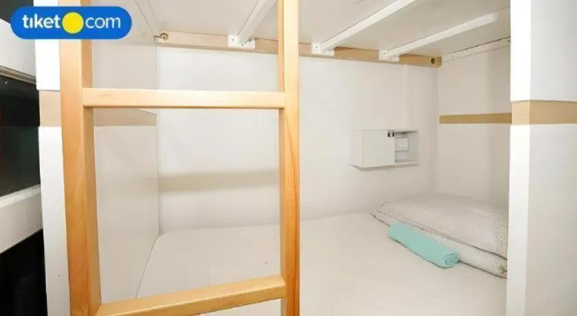 Royal Hostel Singapore