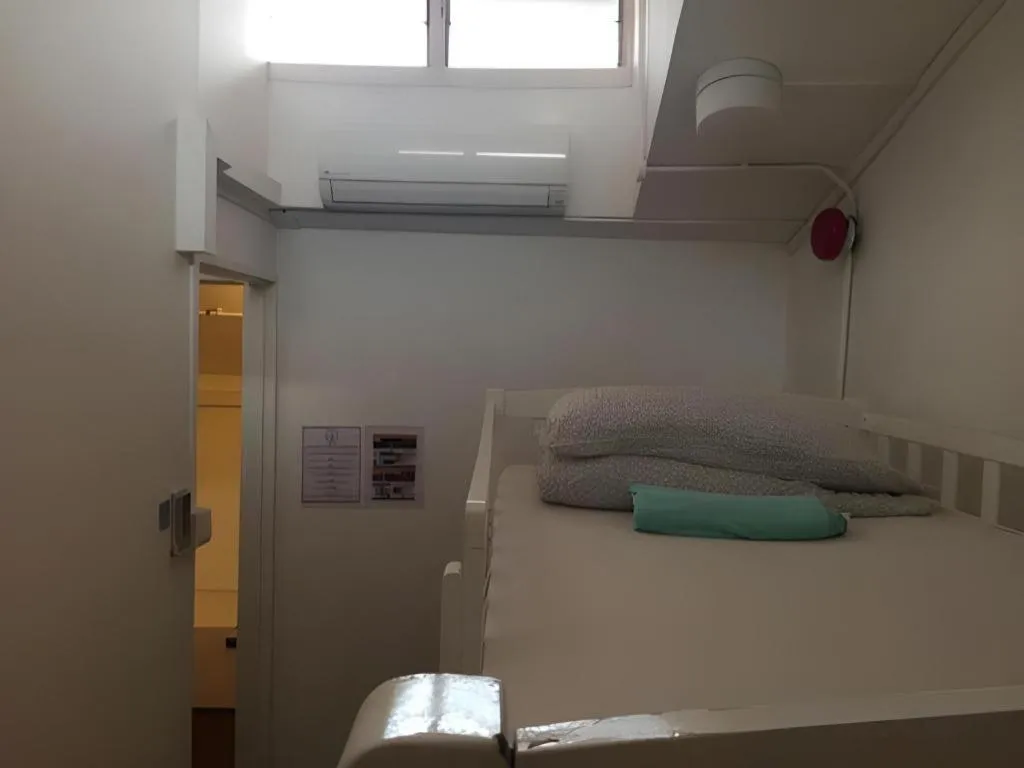 Bed in Royal Hostel Singapore