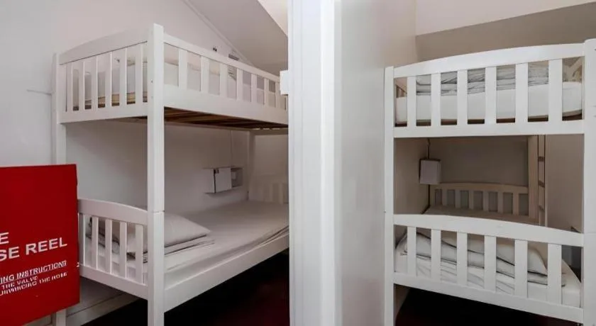 Bed in Royal Hostel Singapore