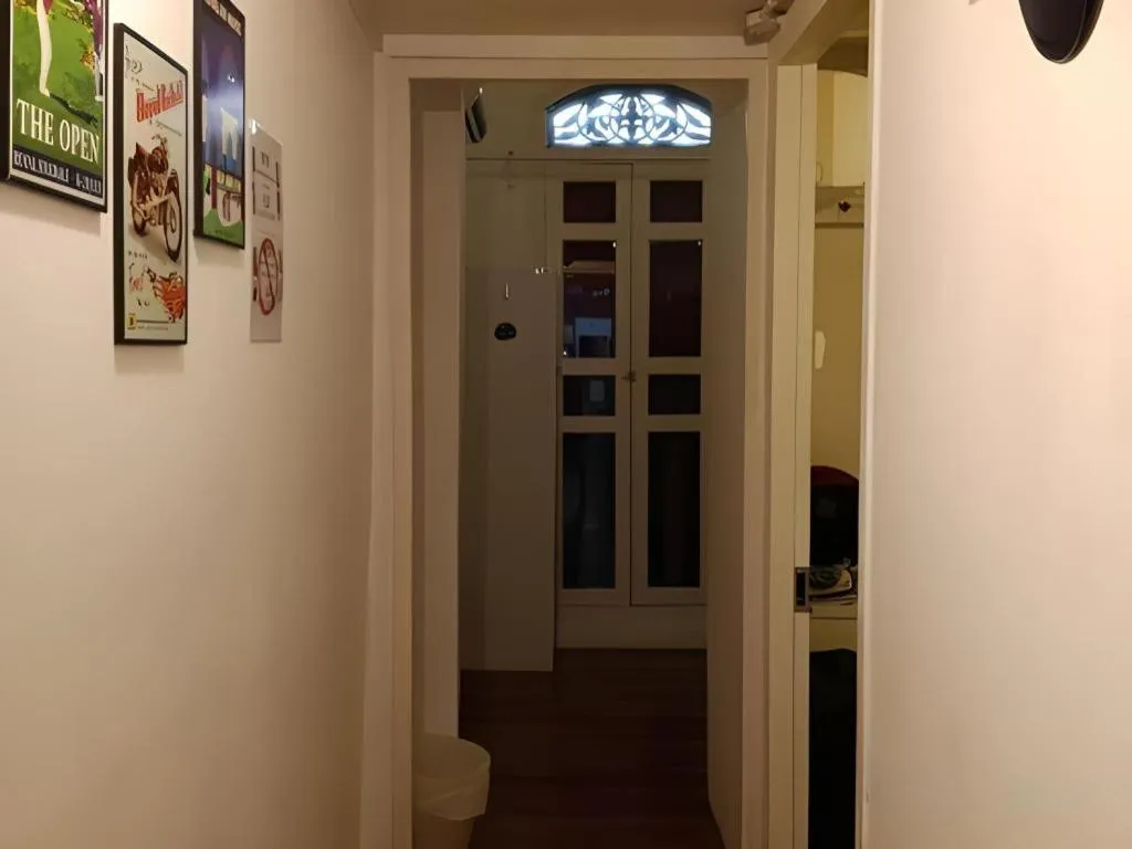 Royal Hostel Singapore