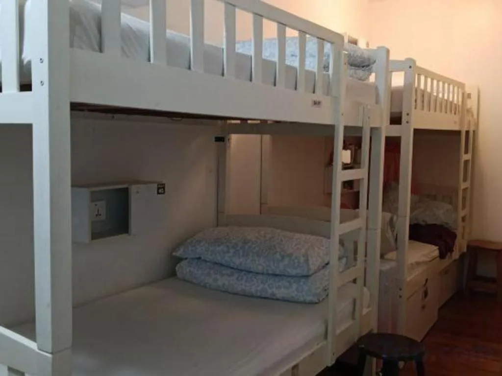 Bed in Royal Hostel Singapore