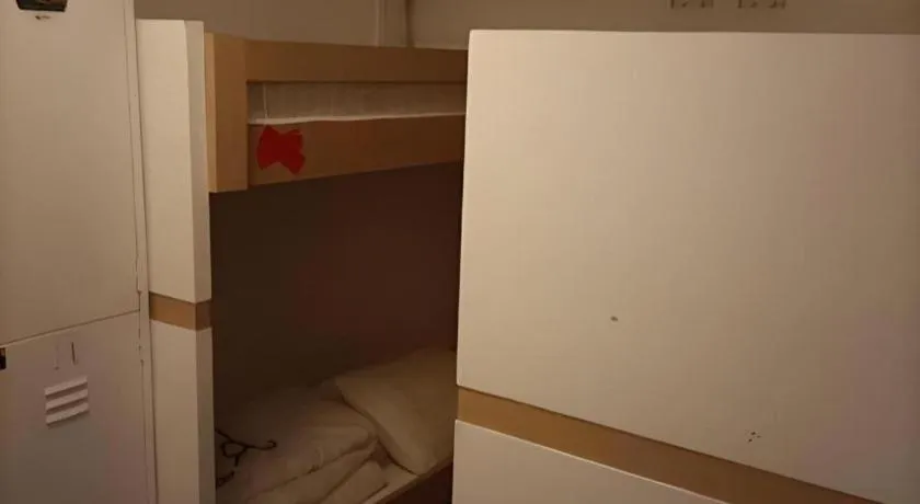 Bed in Royal Hostel Singapore