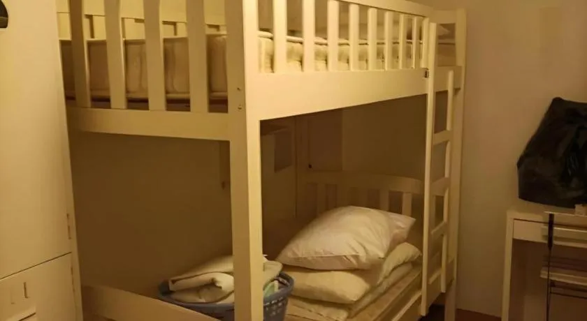 Bed in Royal Hostel Singapore