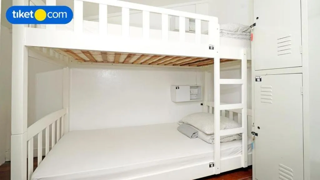 Bed in Royal Hostel Singapore