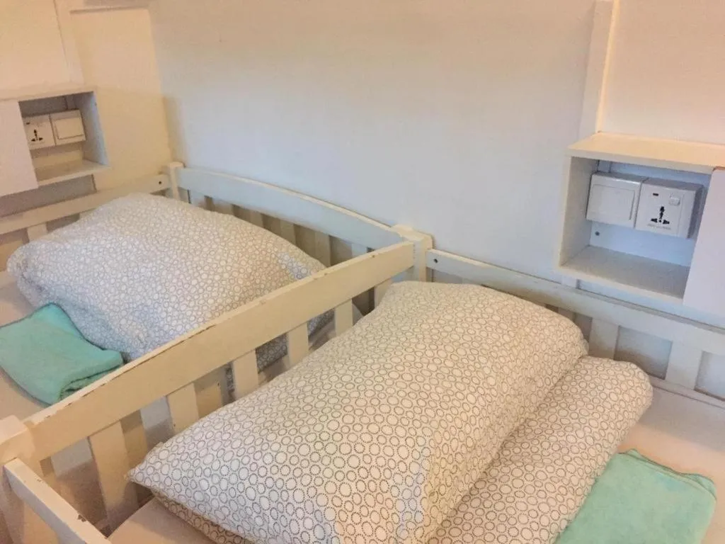 Bed in Royal Hostel Singapore