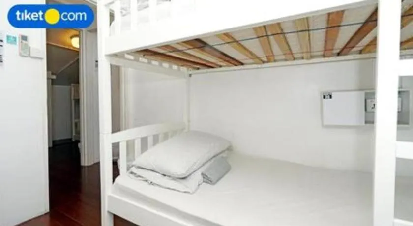 Bed in Royal Hostel Singapore