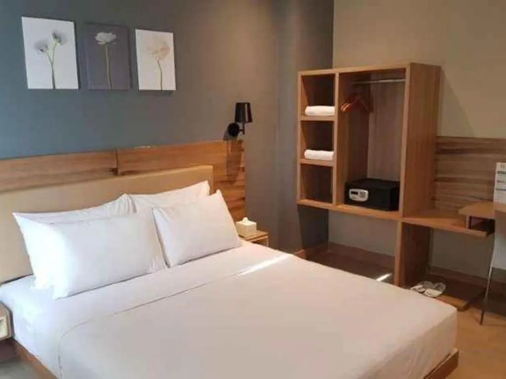 Bed in U Stay Hotel Mangga Besar