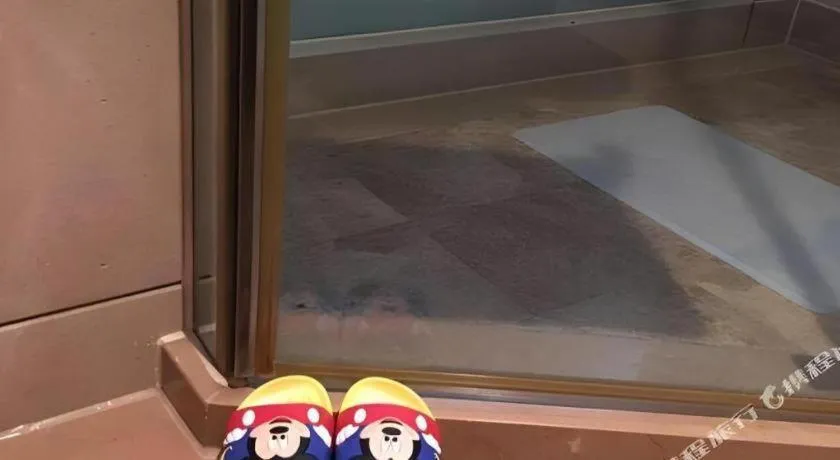 Zhangjiagang Guomao Hotel