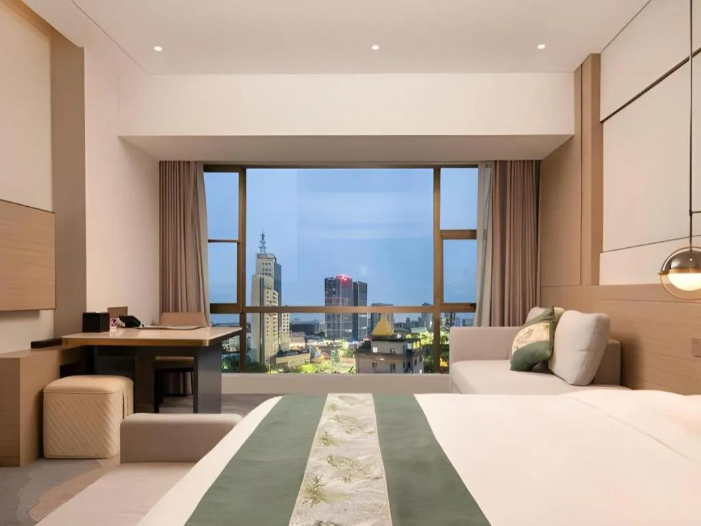 Bed in Zhangjiagang Guomao Hotel