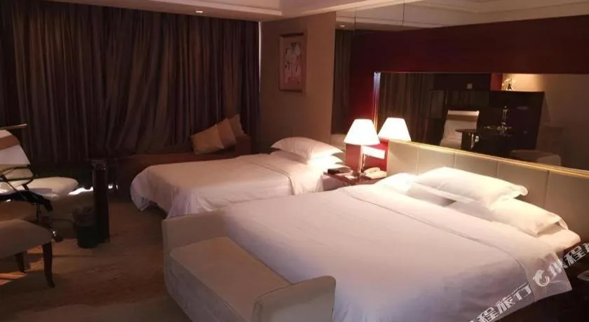 Bed in Zhangjiagang Guomao Hotel