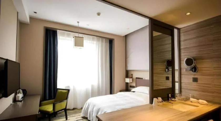 Bed in Zhangjiagang Guomao Hotel