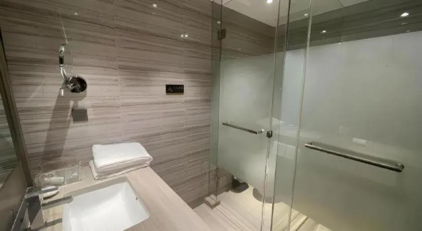 Zhangjiagang Guomao Hotel