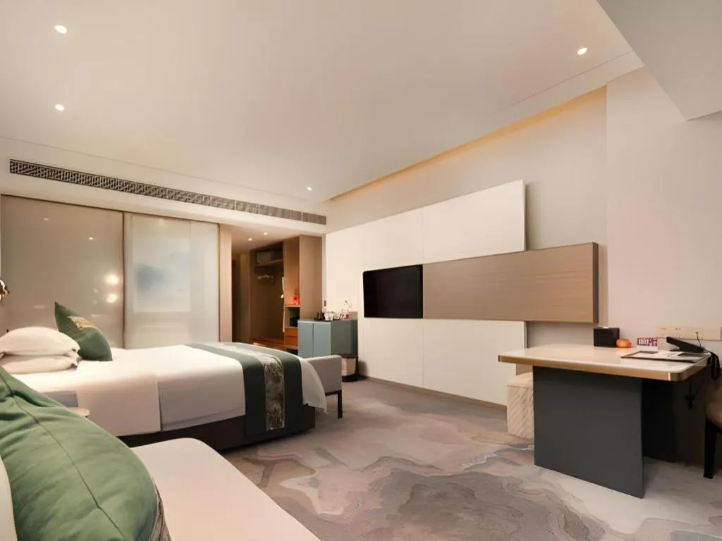 Bed in Zhangjiagang Guomao Hotel