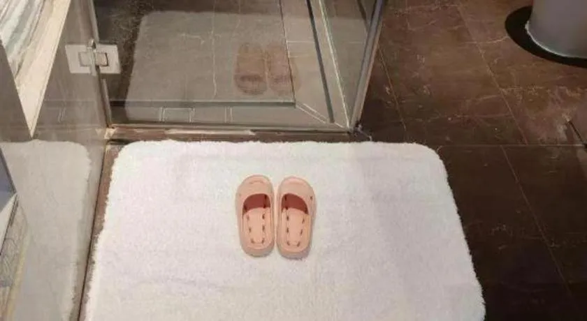 Zhangjiagang Guomao Hotel