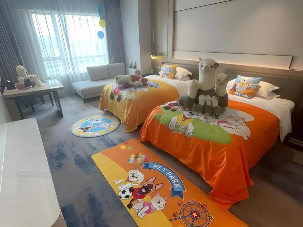 Bed in Zhangjiagang Guomao Hotel