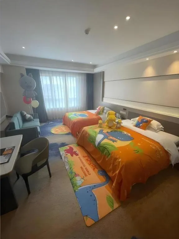 Bed in Zhangjiagang Guomao Hotel