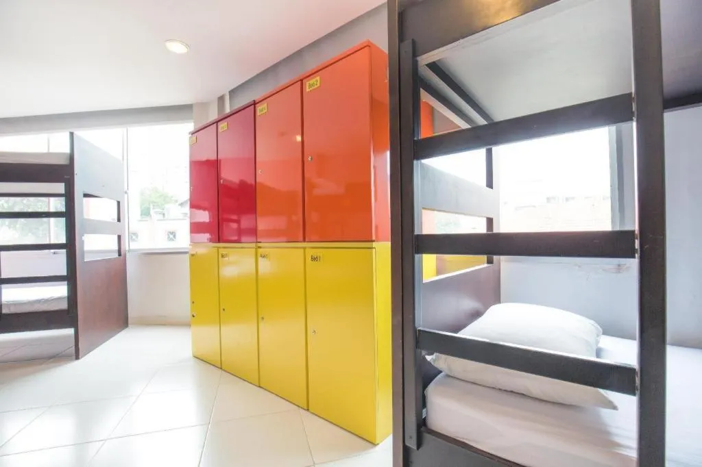 Bed in G4 Station Backpackers Hostel