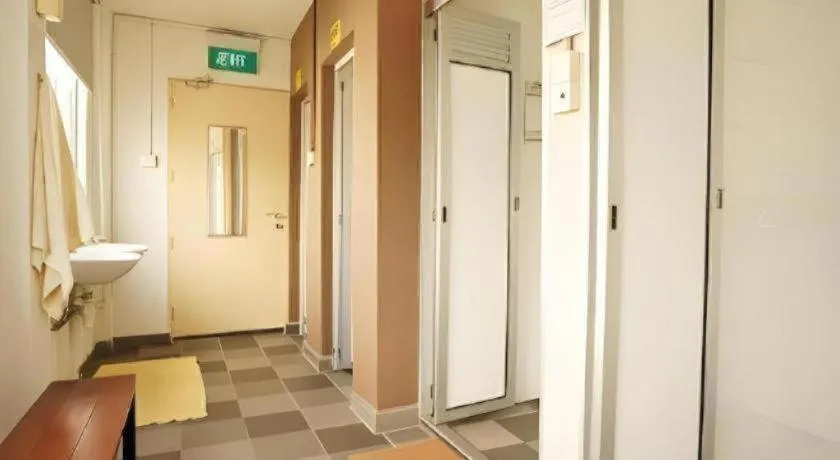 G4 Station Backpackers Hostel