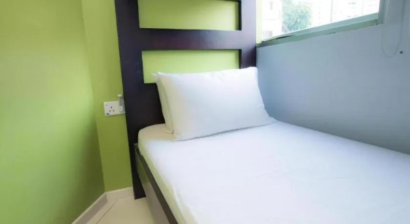 Bed in G4 Station Backpackers Hostel