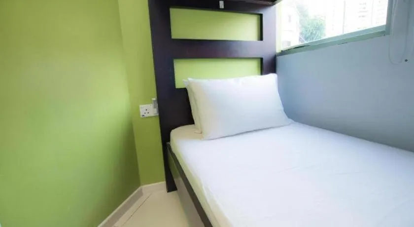 Bed in G4 Station Backpackers Hostel