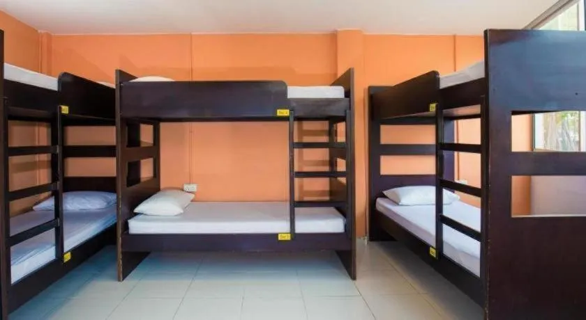 Bed in G4 Station Backpackers Hostel