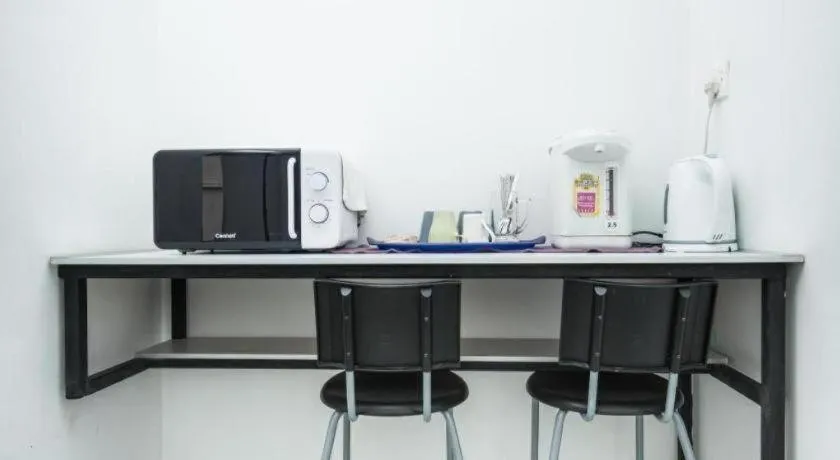 G4 Station Backpackers Hostel