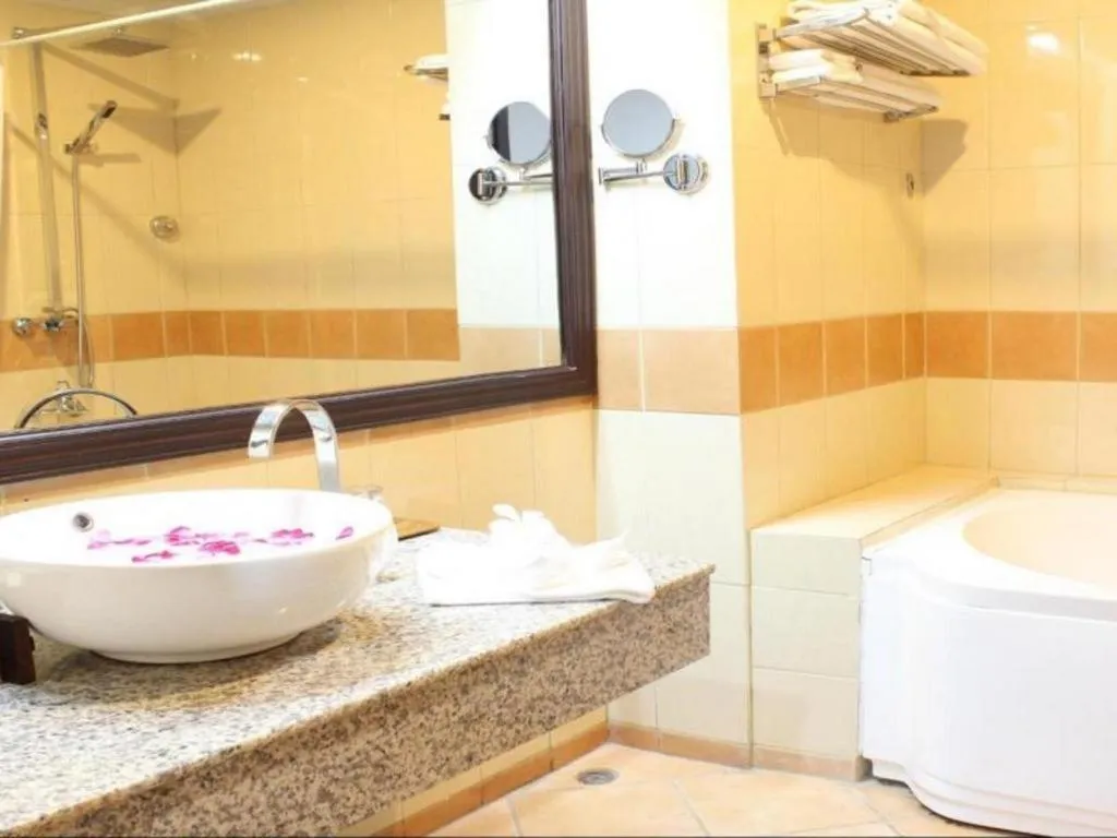 Daosavanh Resort & Spa Hotel