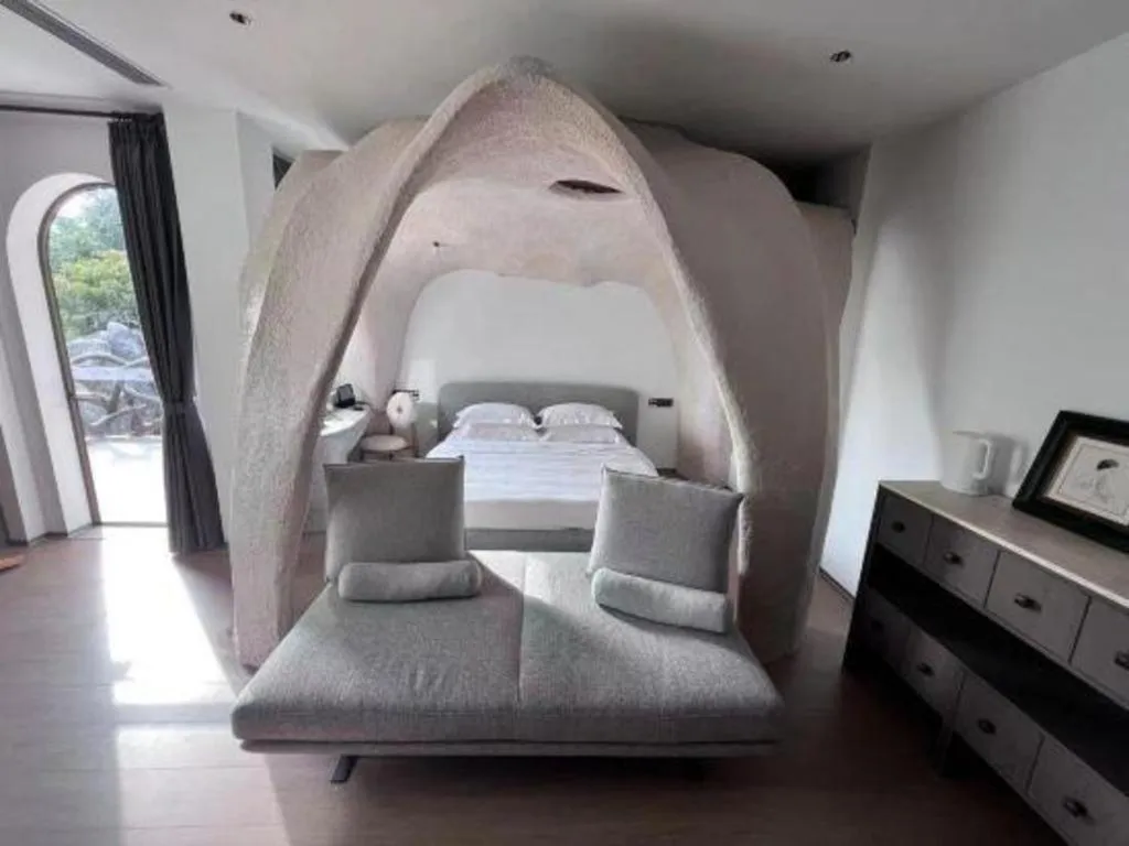 Bed in Xiamen SIG Resort