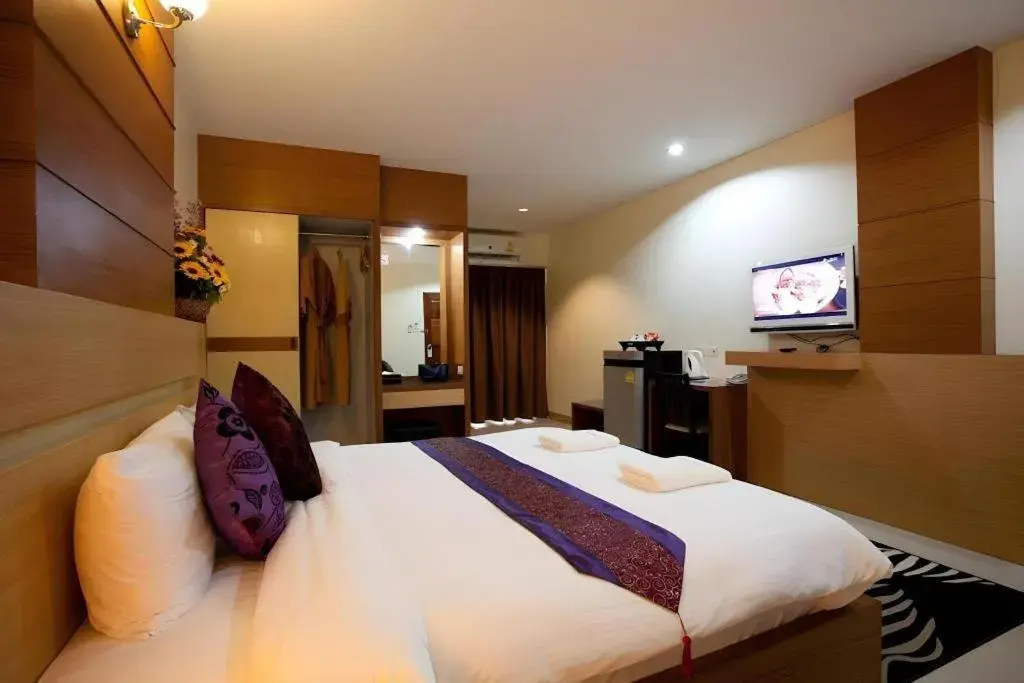 Bed in Amnauysuk Hotel Bed in Amnauysuk Hotel