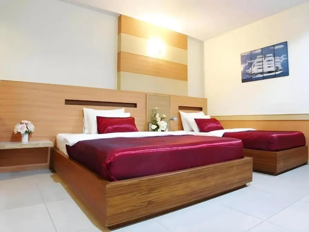 Bed in Amnauysuk Hotel Bed in Amnauysuk Hotel