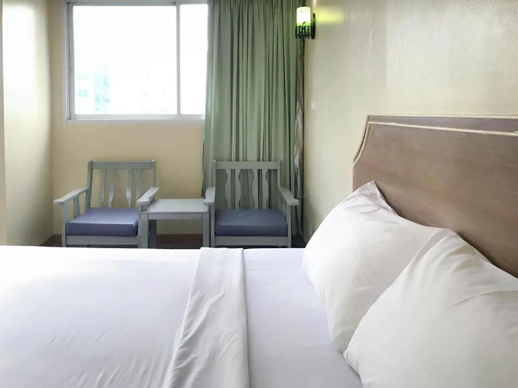 Bed in J Two S Pratunam Hotel