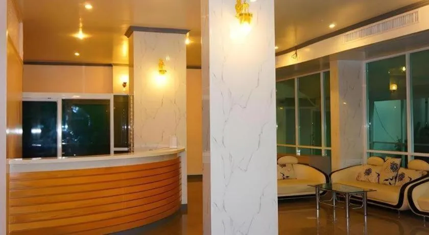 J Two S Pratunam Hotel