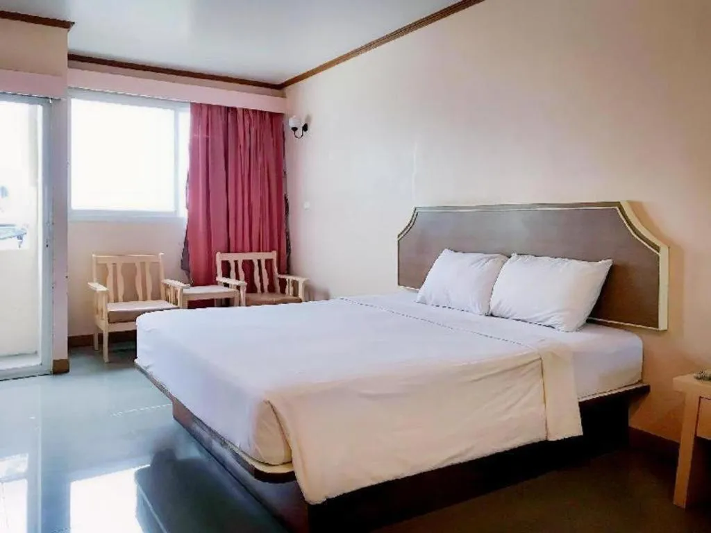 Bed in J Two S Pratunam Hotel