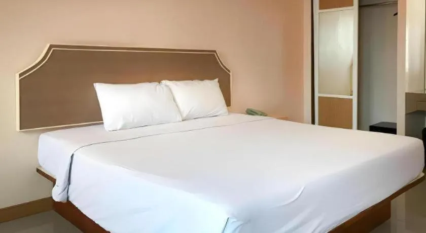 Bed in J Two S Pratunam Hotel