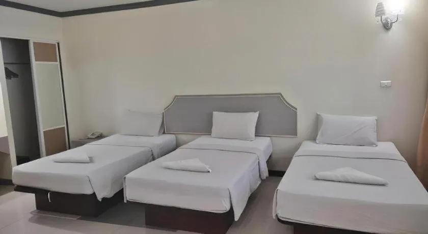 Bed in J Two S Pratunam Hotel