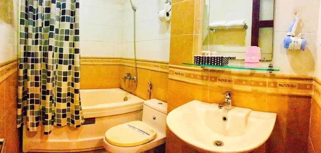 Whale Ocean View Hotel