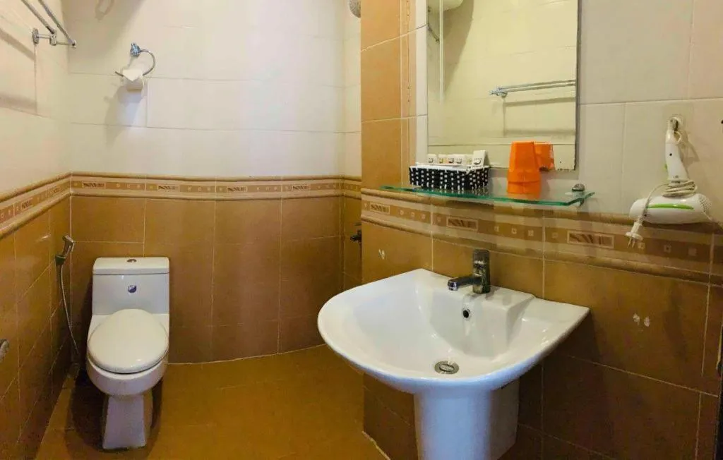 Whale Ocean View Hotel