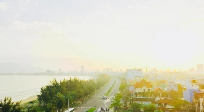 Whale Ocean View Hotel